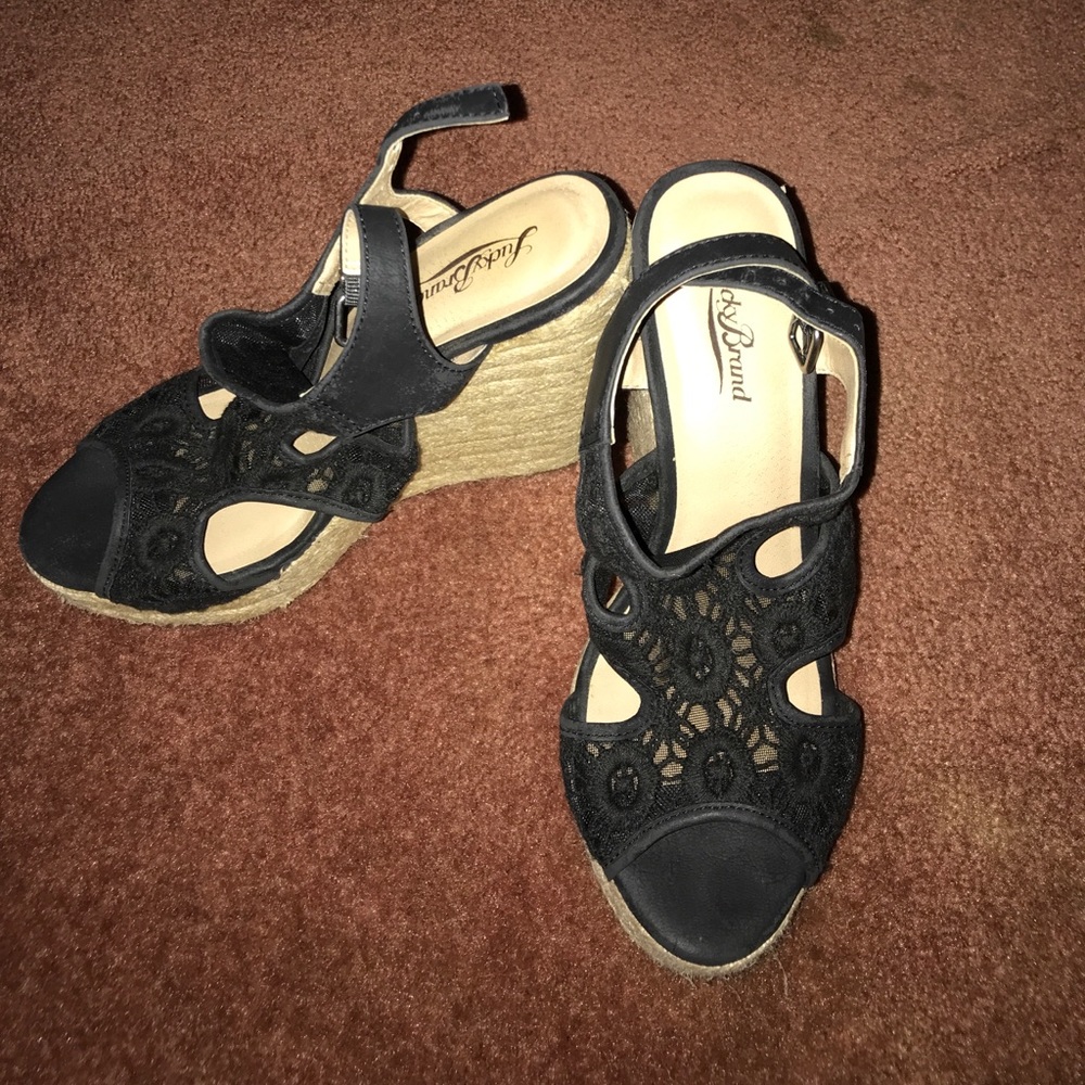 Lucky brand size 8.5 wedges
